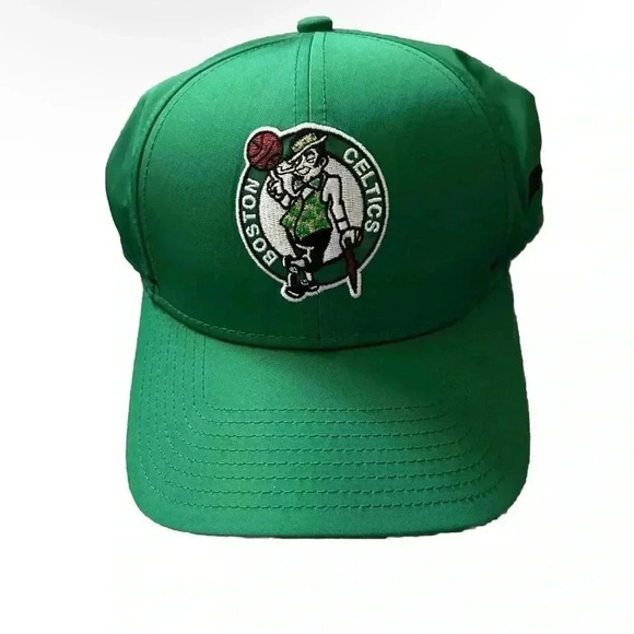 Boston Celtics New Era 9forty 2024 Champions Hat Kelly Green NBA Strap Back - Picture 1 of 4